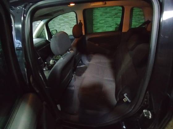 FIAT IDEA 1.4 MPI ELX 8V FLEX 4P MANUAL